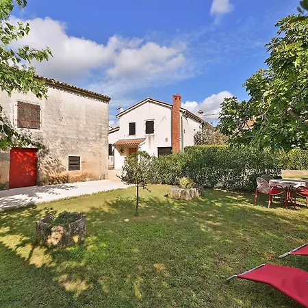 House Monteci 1378 Galižana