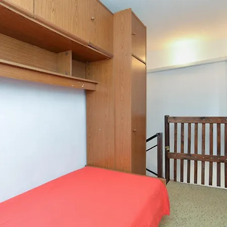 House Monteci 1378 Galižana