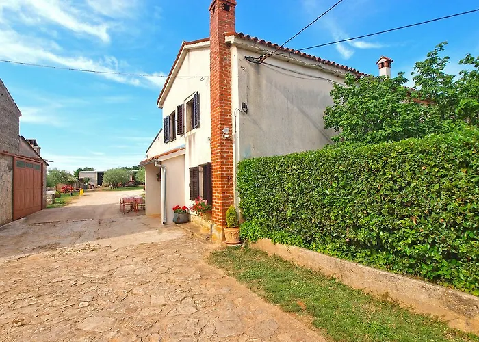 House Monteci 1378 Ferienhaus Galižana