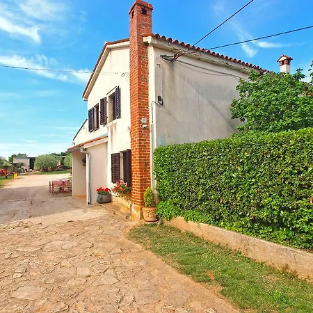 House Monteci 1378 Dom wakacyjny Galižana